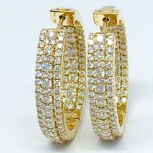 Daniel Waknine 18k Gold Diamond Oval Hoop Earrings